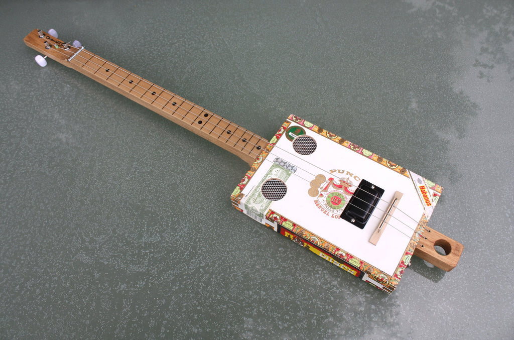 Punch - Fretless lefty - 3 string cigar box guitar