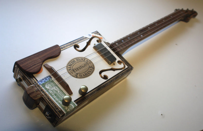Sancho Panza - Humbucker - 3 String Cigar Box Guitar