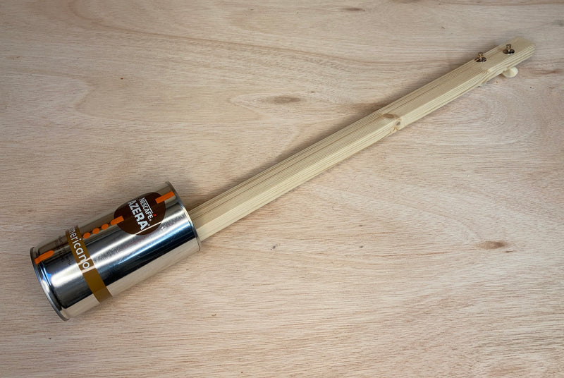 PRE OWNED 2 string "Nescafe"canjo