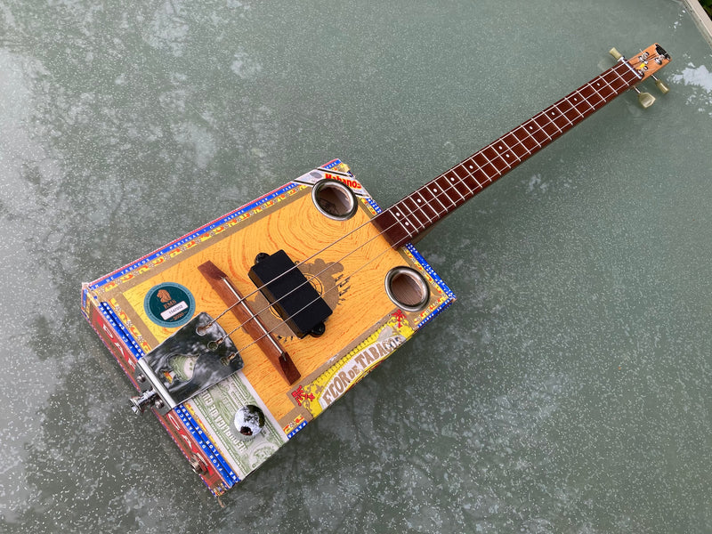 Partagas compact pickup, short scale - 3 String Cigar Box Guitar