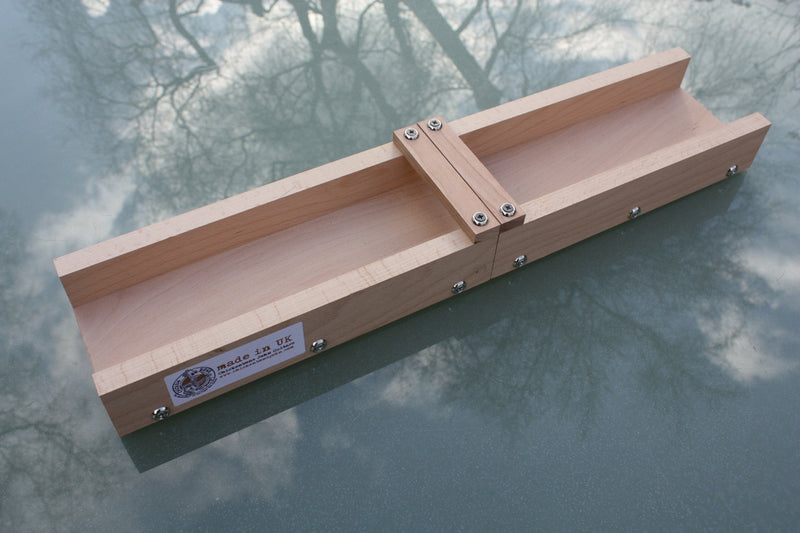 Fret slotting mitre box made from european beech by ChickenboneJohn.