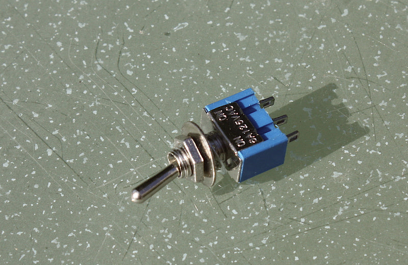 Mini toggle switch SPDT on-on, for coil split