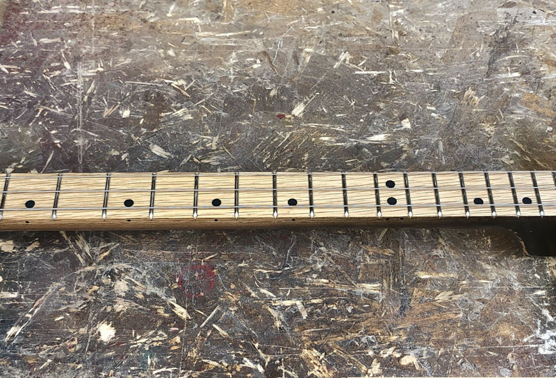 Baron Ullmann - Compact - 3 String Cigar Box Guitar