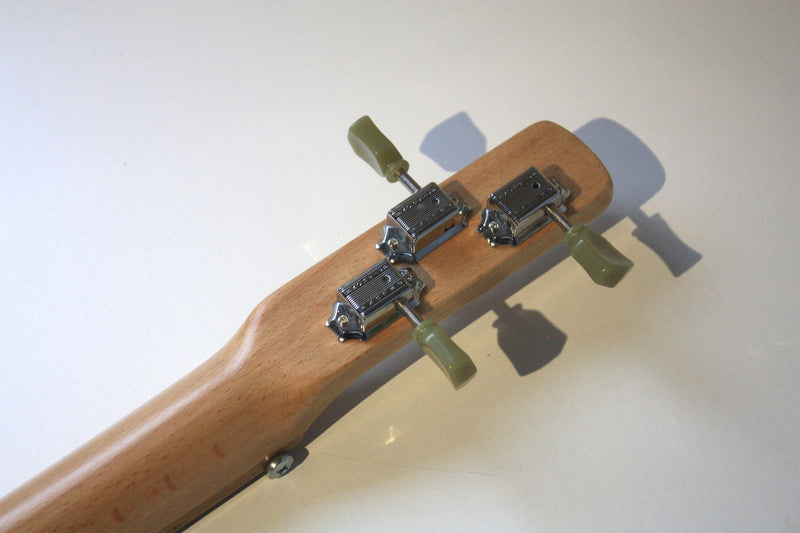 Charatan - Compact - 3 string cigar box guitar