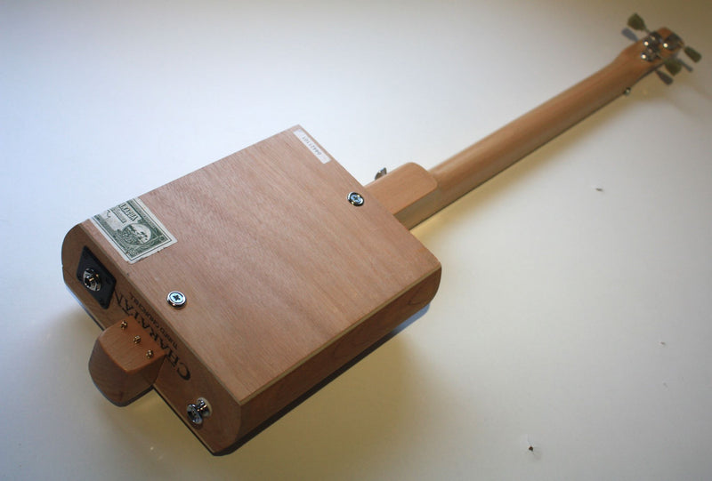 Charatan - Compact - 3 string cigar box guitar