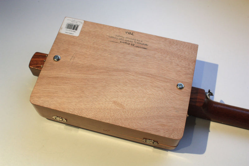 Cohiba - Humbucker - 3 String Cigar Box Guitar