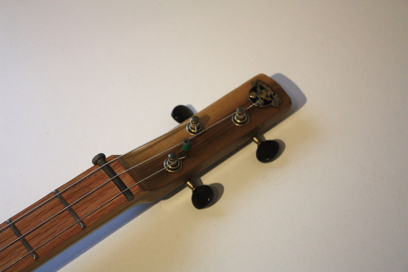 Cuaba Habana - Compact - 3 string cigar box guitar