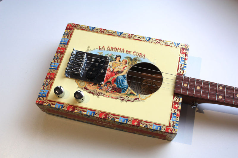 La Aroma De Cuba - 4 string cigar box tenor guitar
