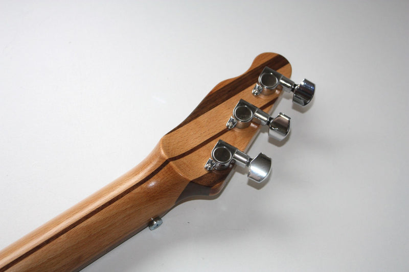 La Aroma de Cuba - Humbucker - 3 String Cigar Box Guitar