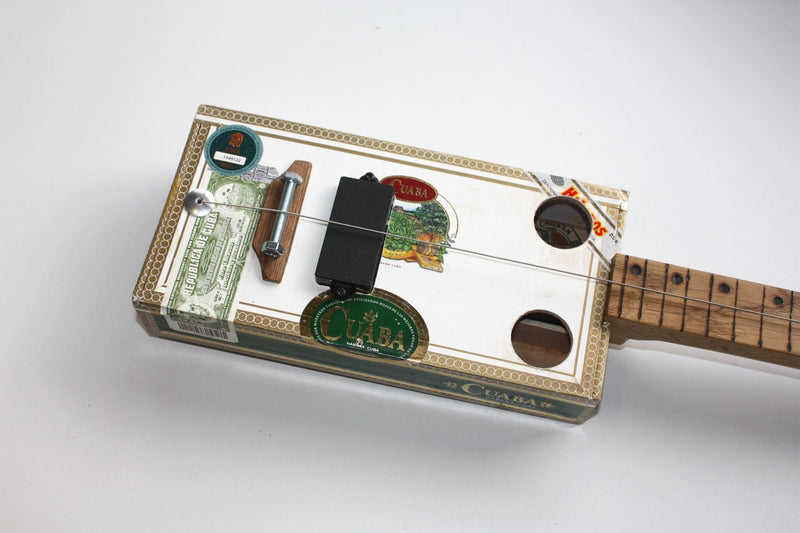 Cuaba Diddley Bow - Compact electric pickup