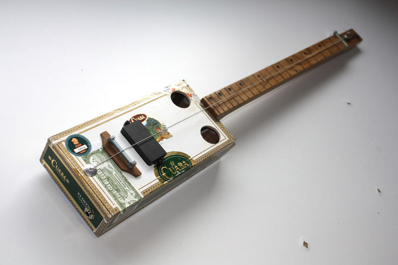 Cuaba Diddley Bow - Compact electric pickup