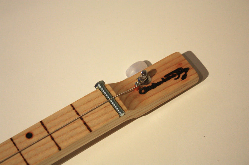 Alec Bradley - Diddley Bow - piezo pickup