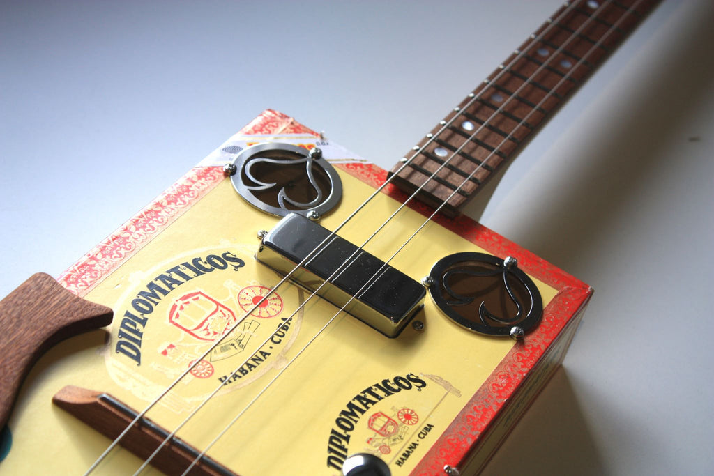 Diplomaticos Humbucker - 3 String Cigar Box Guitar