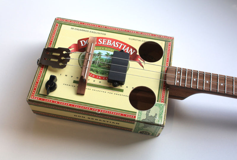 Don Sebastian - Compact - 3 String Cigar Box Guitar