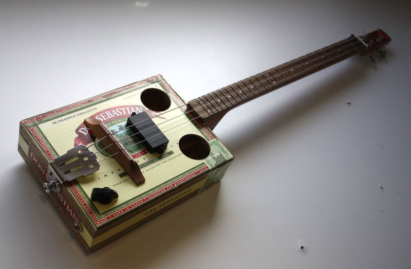 Don Sebastian - Compact - 3 String Cigar Box Guitar