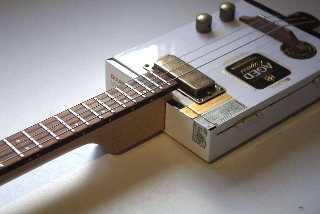 Dunhill - Humbucker - 3 String Cigar Box Guitar