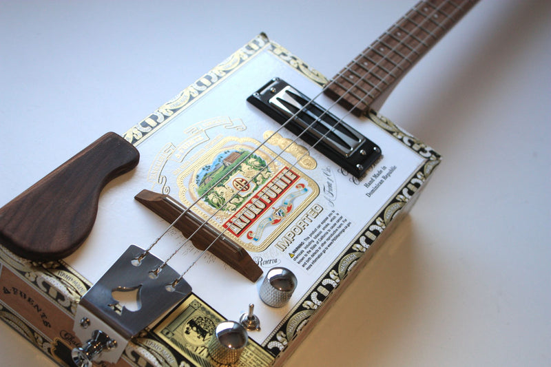 Arturo Fuente - Humbucker Pickup - 3 String Cigar Box Guitar