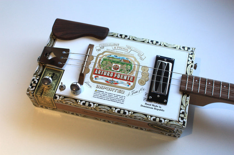 Arturo Fuente - Humbucker Pickup - 3 String Cigar Box Guitar