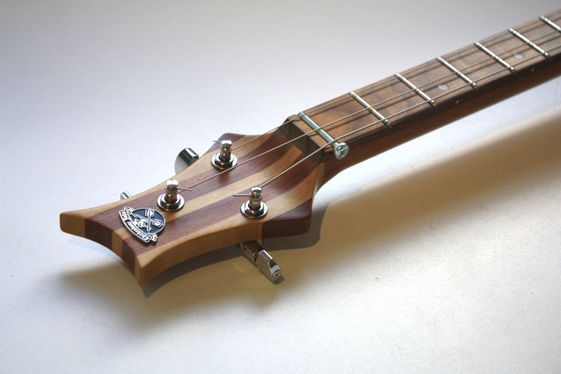 Montecristo - Humbucker - 3 String Cigar Box Guitar
