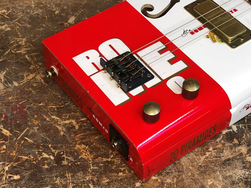Romeo & Julieta - Humbucker - 3 String Cigar Box Guitar