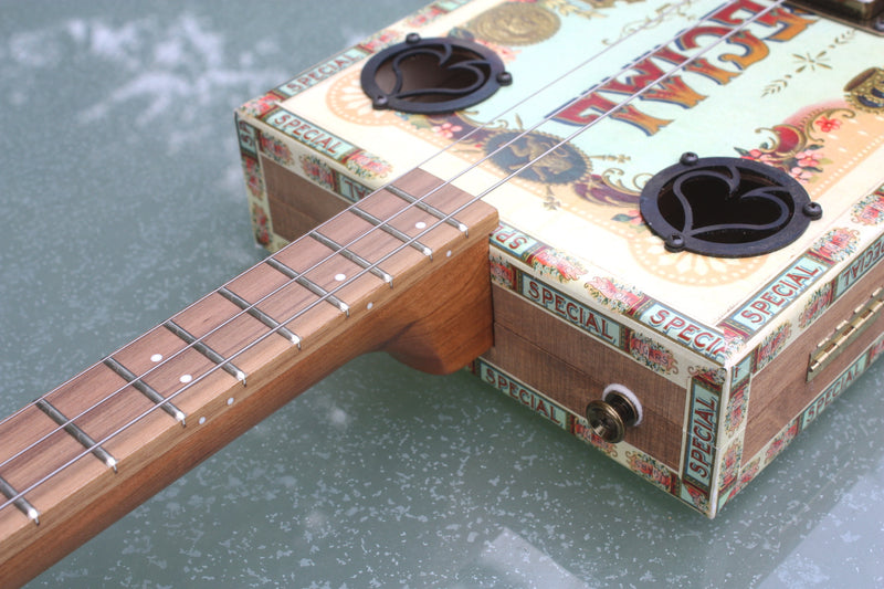 "Special" - bronze humbucker - 3 string cigar box guitar