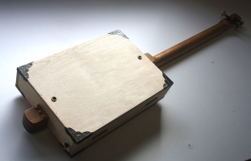 Skulls 'n' Lilies - Humbucker - 3 String Cigar Box Guitar