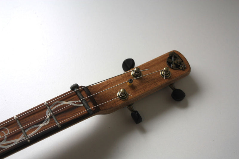 Workshop Series - Custom "Vine Leaf" Russet - 3 String Cigar Box Guitar