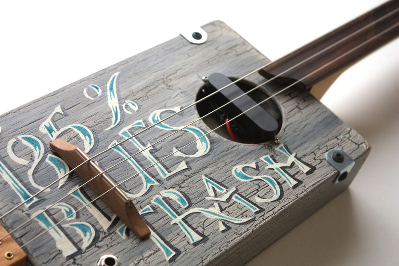 Workshop Series - Light Grey crackle 'Blues Trash' - Fretless - 3 String Cigar Box Guitar