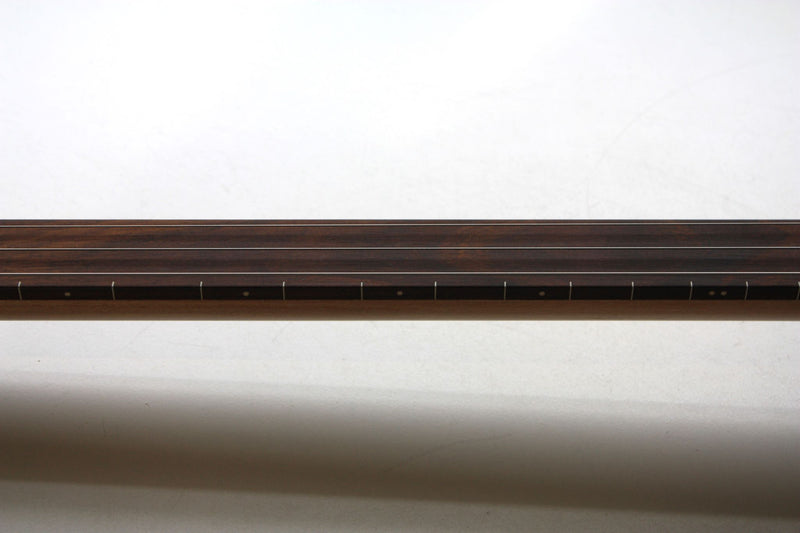 Workshop Series - Light Grey crackle 'Blues Trash' - Fretless - 3 String Cigar Box Guitar