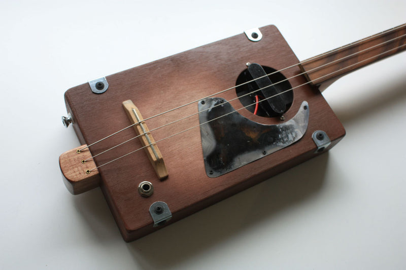 Workshop Series - Fretless - Russet - 3 String Cigar Box Guitar