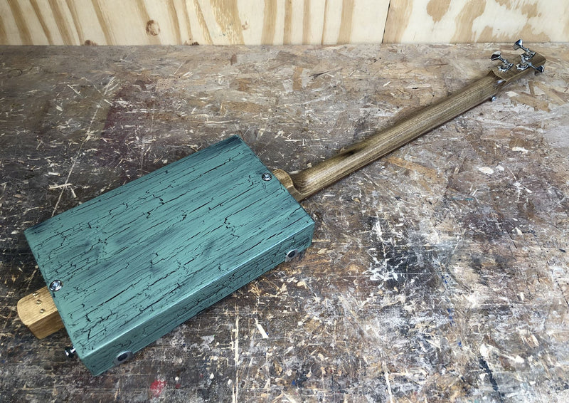 Workshop Series, Sage crackle (EBE) - 3 String Cigar Box Guitar