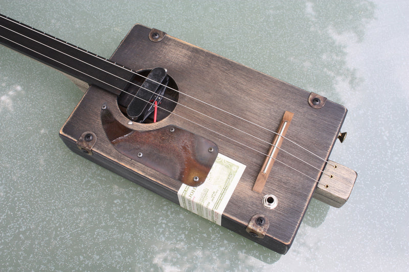 Workshop Series - Fretless distressed lefty - 3 String Cigar Box Guitar