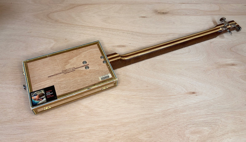 PRE-OWNED Chickenbone John 3 string Aurora single coil pickup guitar and case