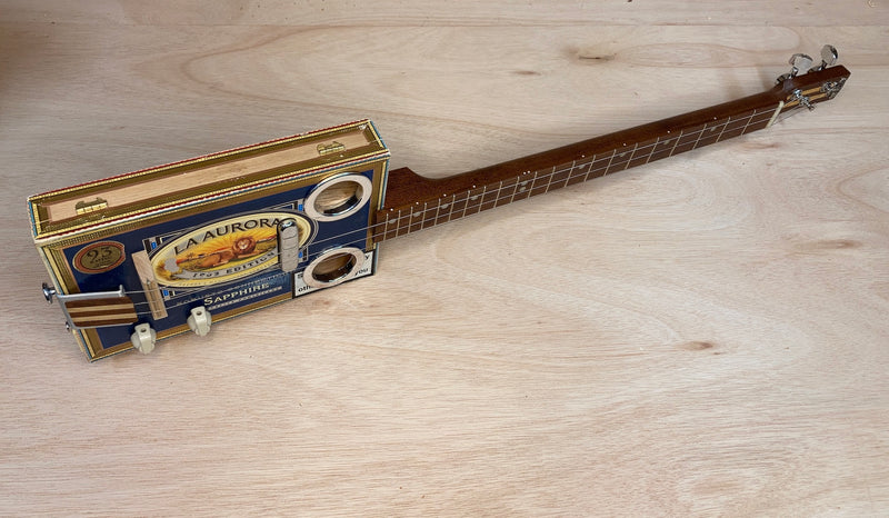 PRE-OWNED Chickenbone John 3 string Aurora single coil pickup guitar and case