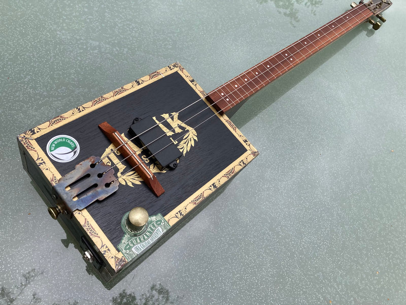 Tabak fretless 3 String Cigar Box Guitar,  compact pickup, short scale