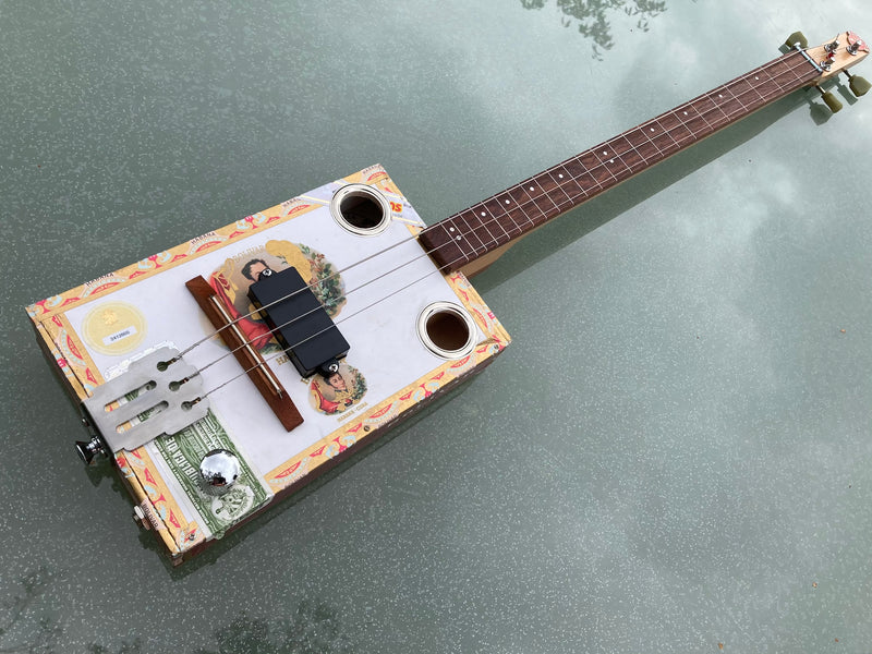 Bolivar fretless 3 String Cigar Box Guitar,  compact pickup, short scale