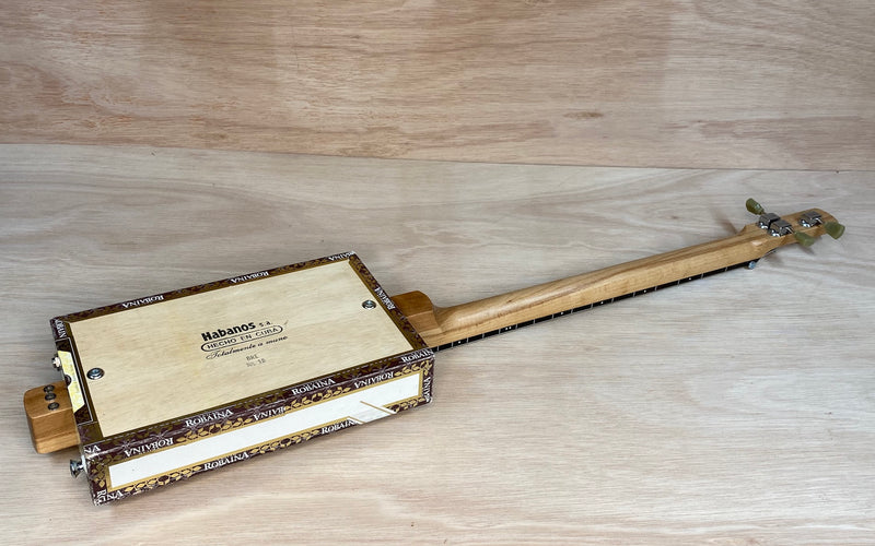 Robaina fretless cigar box guitar