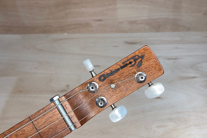 PRE OWNED Joya Fretless -Compact p/u - 3 String Cigar Box Guitar