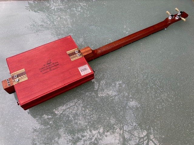 PRE OWNED Liga Maestro  twin humbucker cigar box guitar + hard case