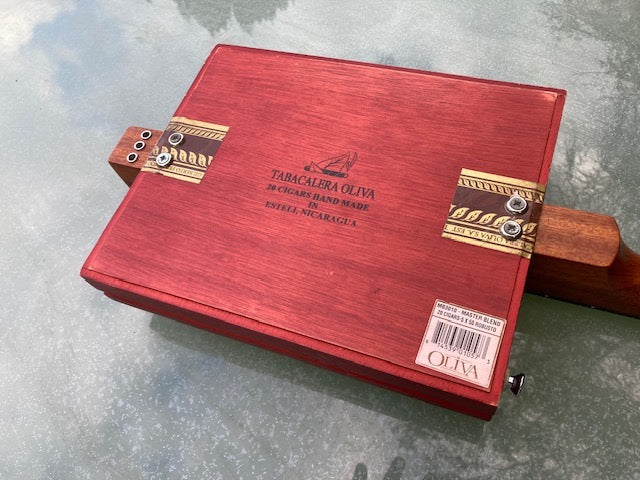 PRE OWNED Liga Maestro  twin humbucker cigar box guitar + hard case
