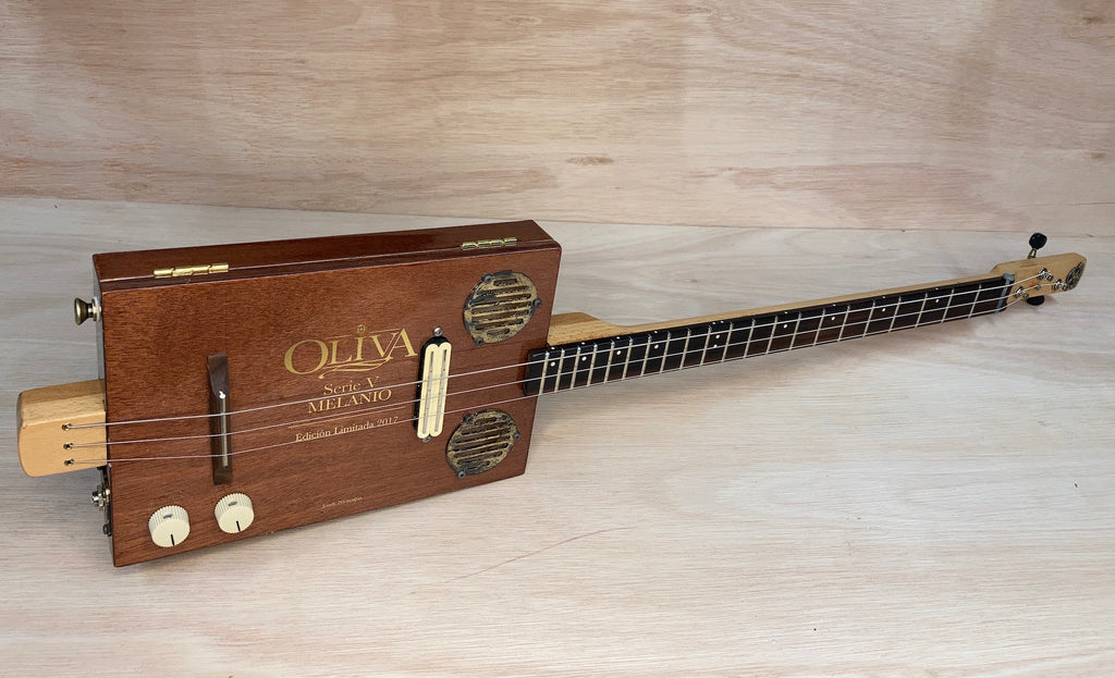 Oliva rail humbucker 3 string cigar box guitar