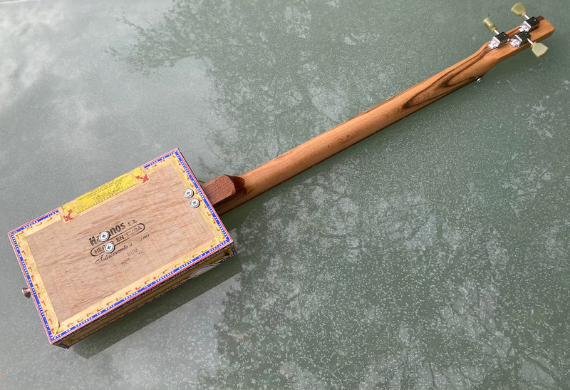 Partagas  compact pickup, short scale - 3 String Cigar Box Guitar