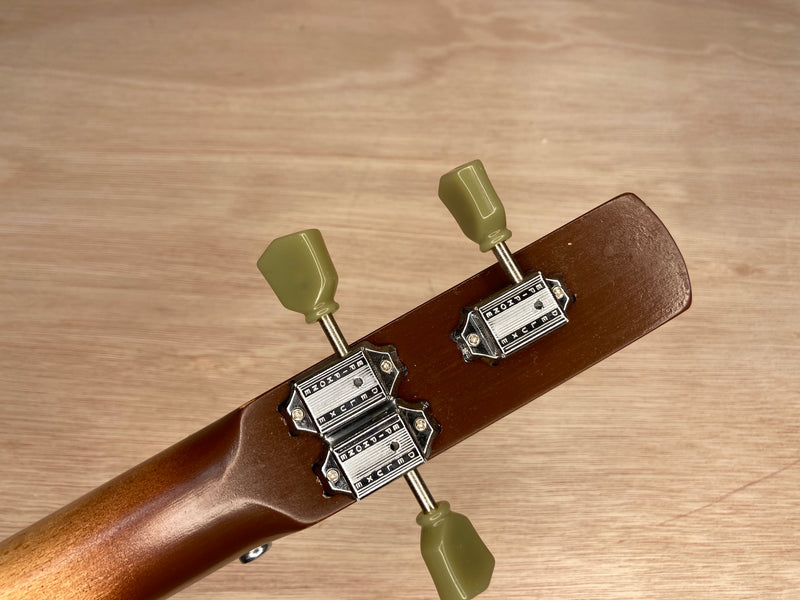 Romeo & Julieta 3 string humbucker cigar box guitar