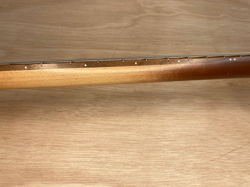 Romeo & Julieta 3 string humbucker cigar box guitar