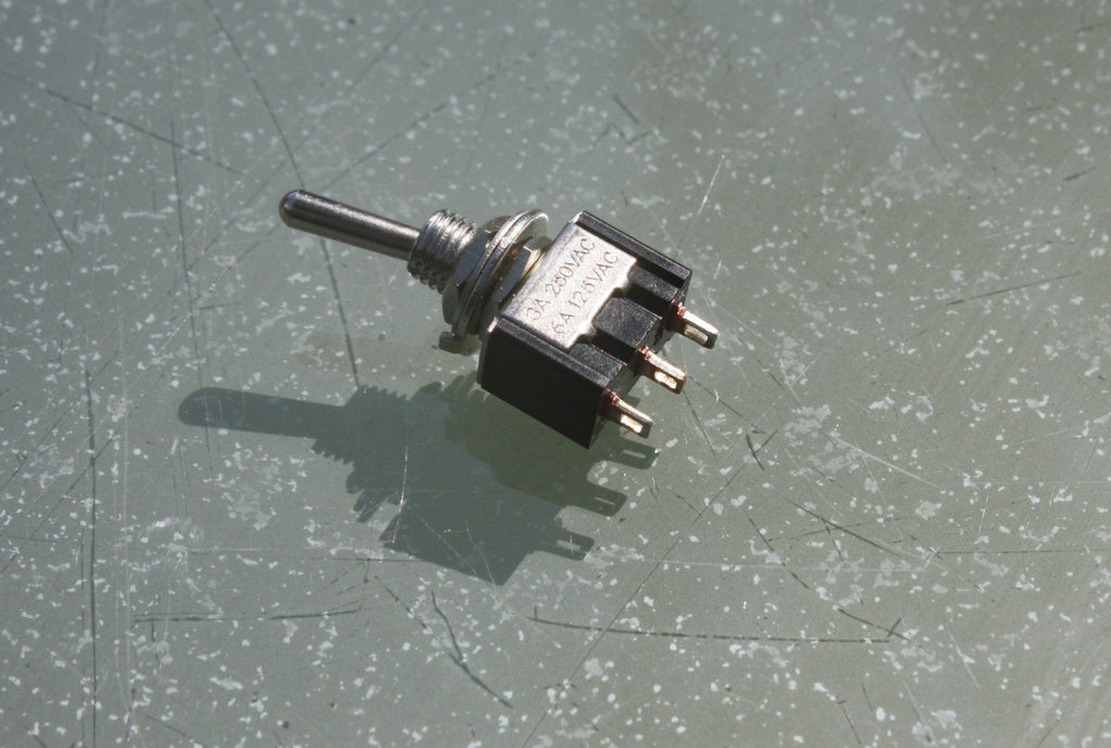 Mini toggle switch SPDT on-on, for coil split