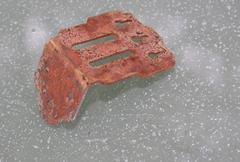 Steel Art Deco 3 string tailpiece