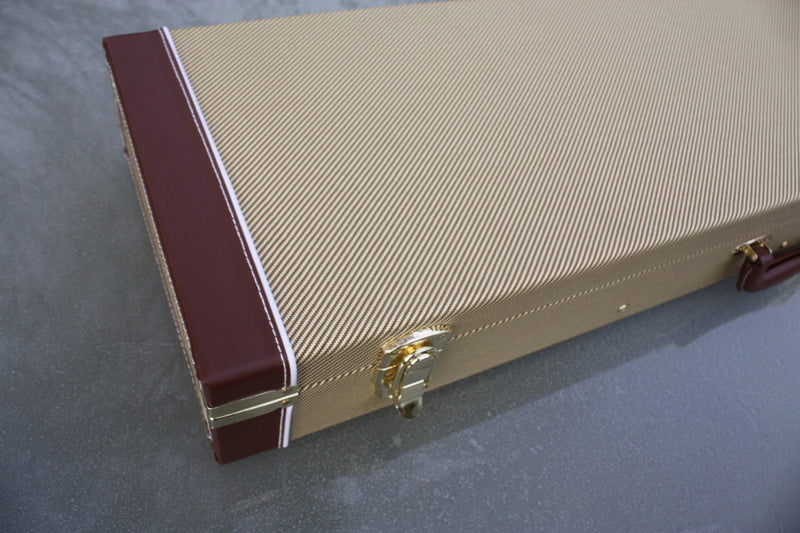 Hardshell Case for cigar box guitars