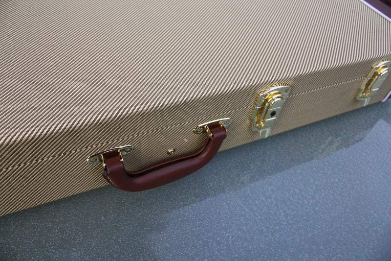 Hardshell Case for cigar box guitars