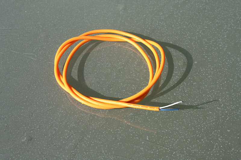 Van Damme shielded hook-up wire, 1 metre